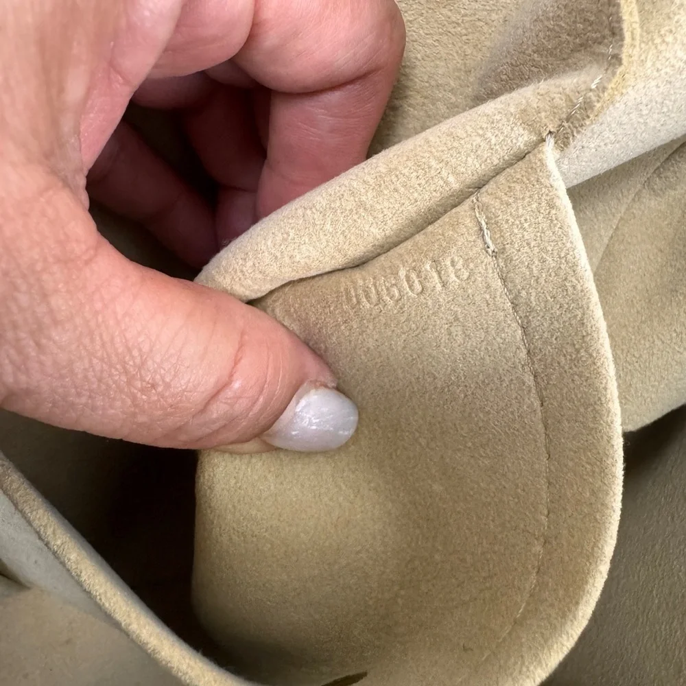 Louis Vuitton Beverly Monogram Shoulder Bag Classic & Timeless.